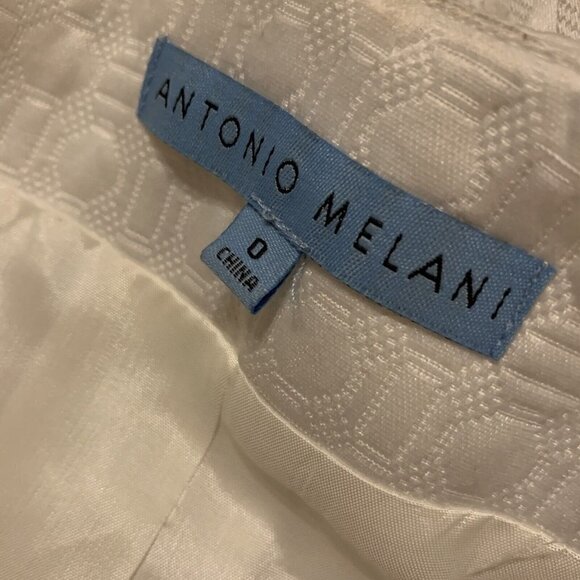 Antonio Melani. Size 0. Beaded Embossed Embellished Short Jacket. WTC - Picture 6 of 7